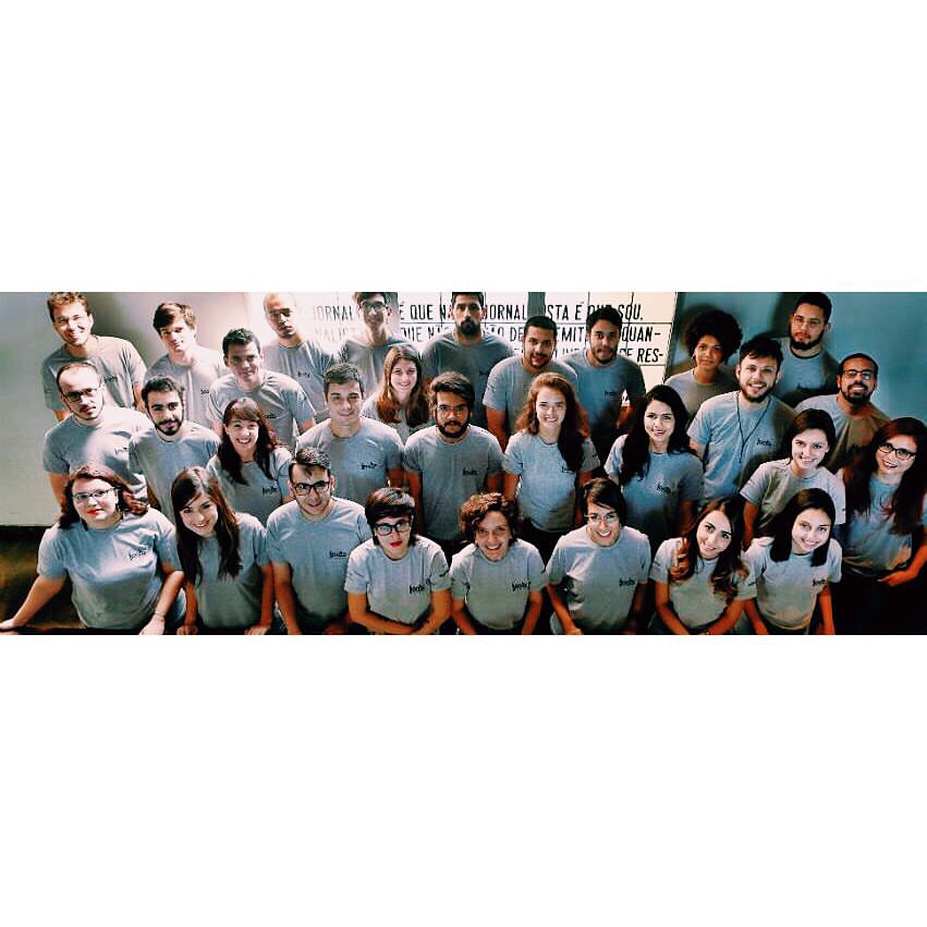 Gabriela Caesar and others journalists in trainee's photo
